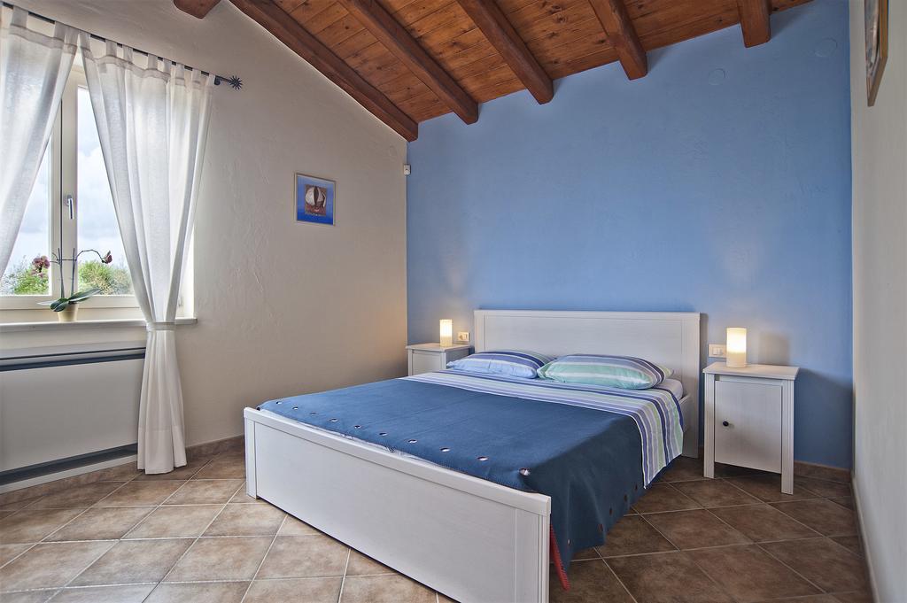 B&B Toca La Louna Vodnjan Bilik gambar